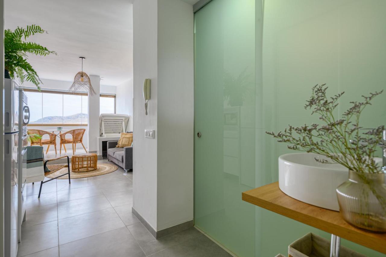 לאס פאלמס דה גראן קנאריה Stylish Sea View Accommodation Las Canteras מראה חיצוני תמונה