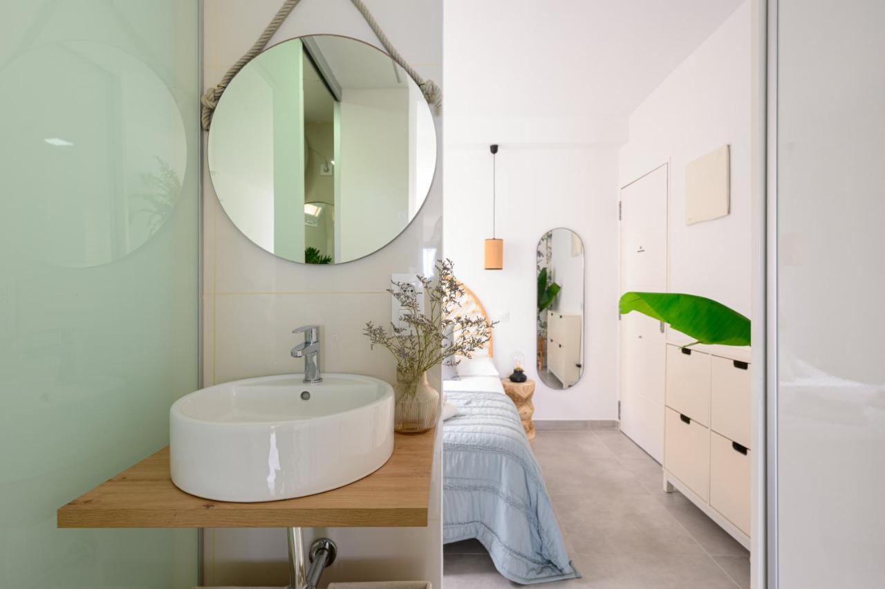 לאס פאלמס דה גראן קנאריה Stylish Sea View Accommodation Las Canteras מראה חיצוני תמונה
